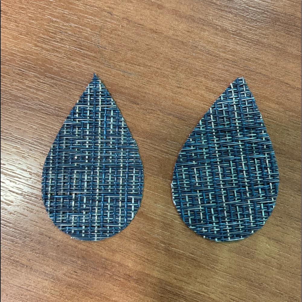 Blue woven teardrop earrings